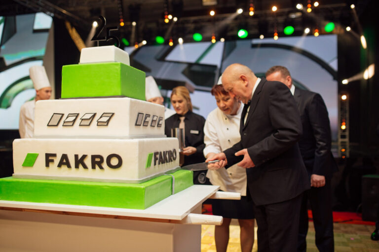FAKRO ŚWIĘTUJE SWOJE 25-LECIE
