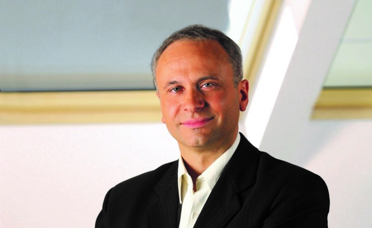 JANUSZ KOMURKIEWICZ – INNOWACYJNOŚĆ TO NASZE DRUGIE IMIĘ