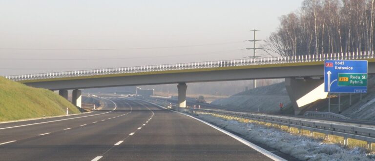 AUTOSTRADA A1 NA ODCINKU ZAWODZIE – WOŹNIKI ZE STRABAG