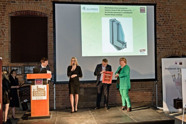 ALUPROF LAUREATEM PROGRAMU INNOWACYJNE ROZWIĄZANIA BRANŻY STOLARKI 2018