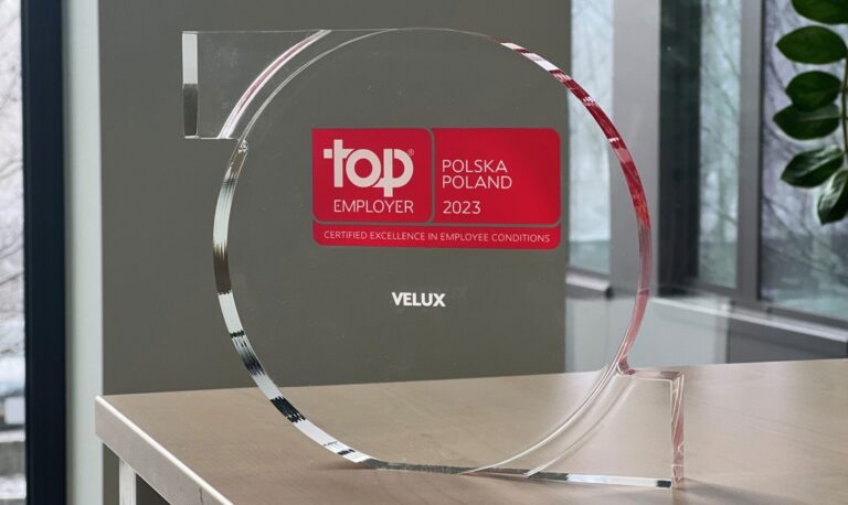 GRUPA VELUX W POLSCE Z PRESTIŻOWYM TYTUŁEM TOP EMPLOYER 2023