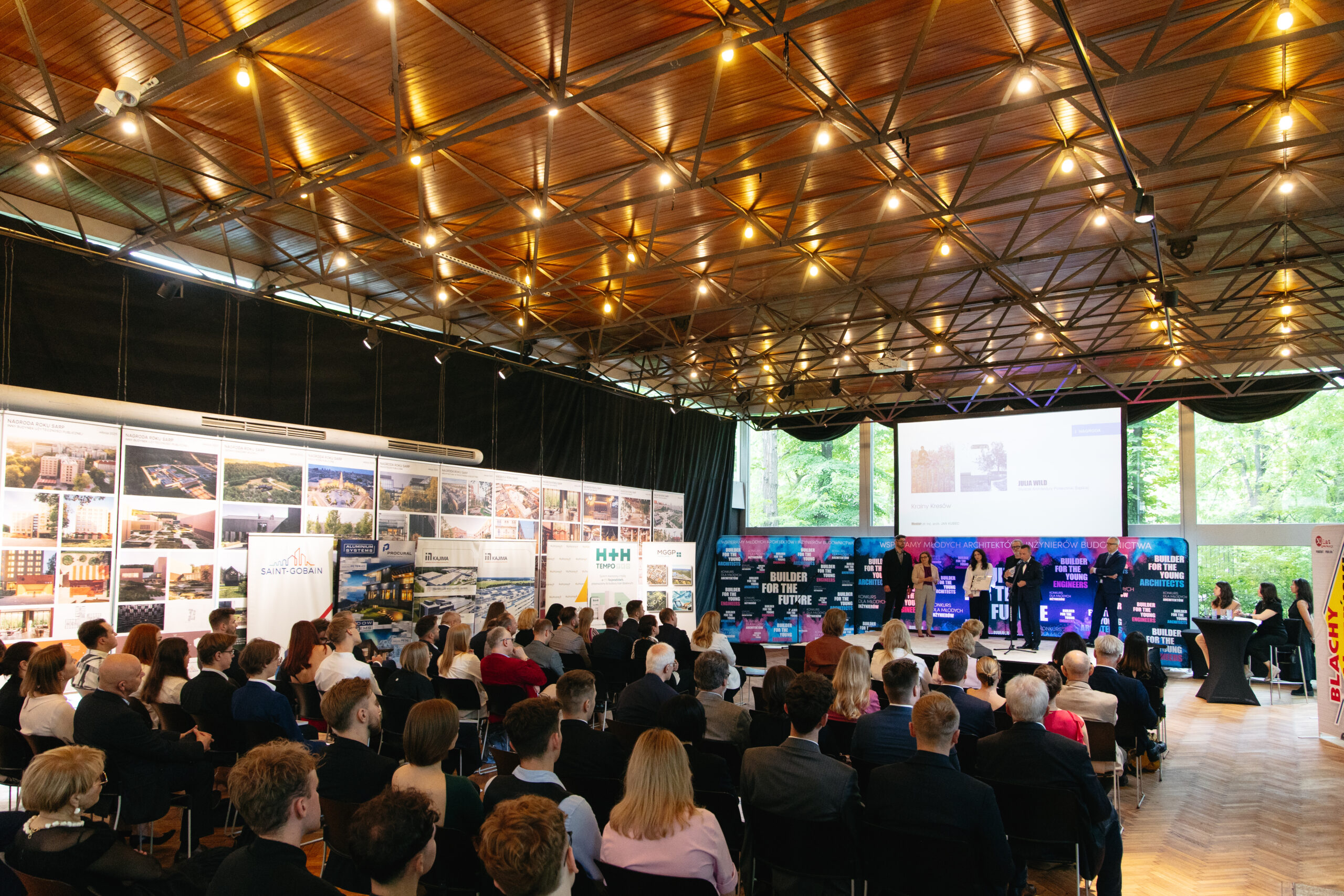 XII FINAŁOWA GALA BUILDER FOR THE FUTURE –  FOTORELACJA